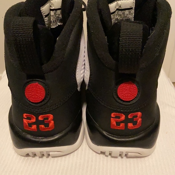 Jordan Retro 9 Space Jam - Picture 3 of 4